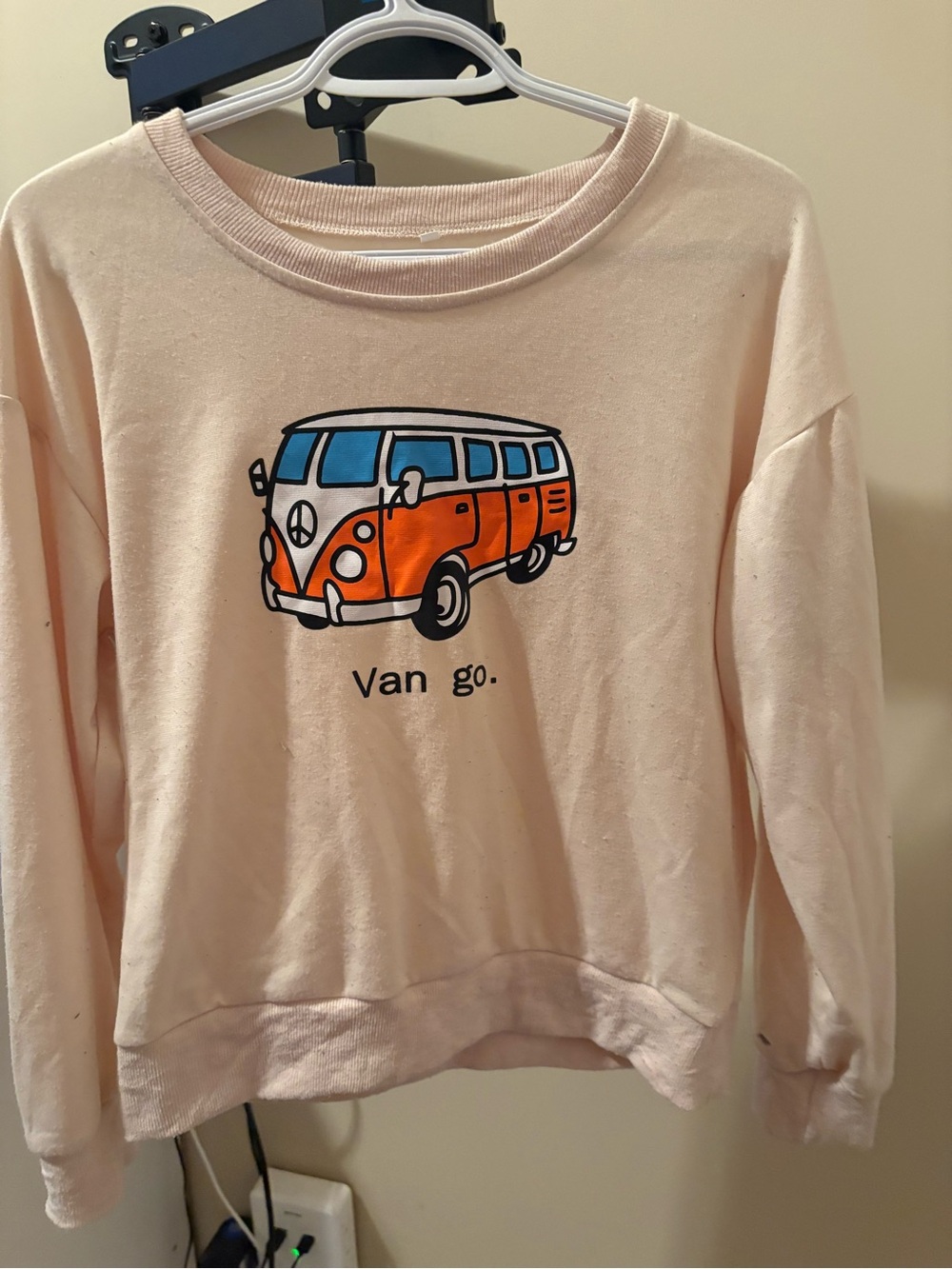 SHEIN Cream Crewneck Sweatshirt with Orange & Blue Van Graphic